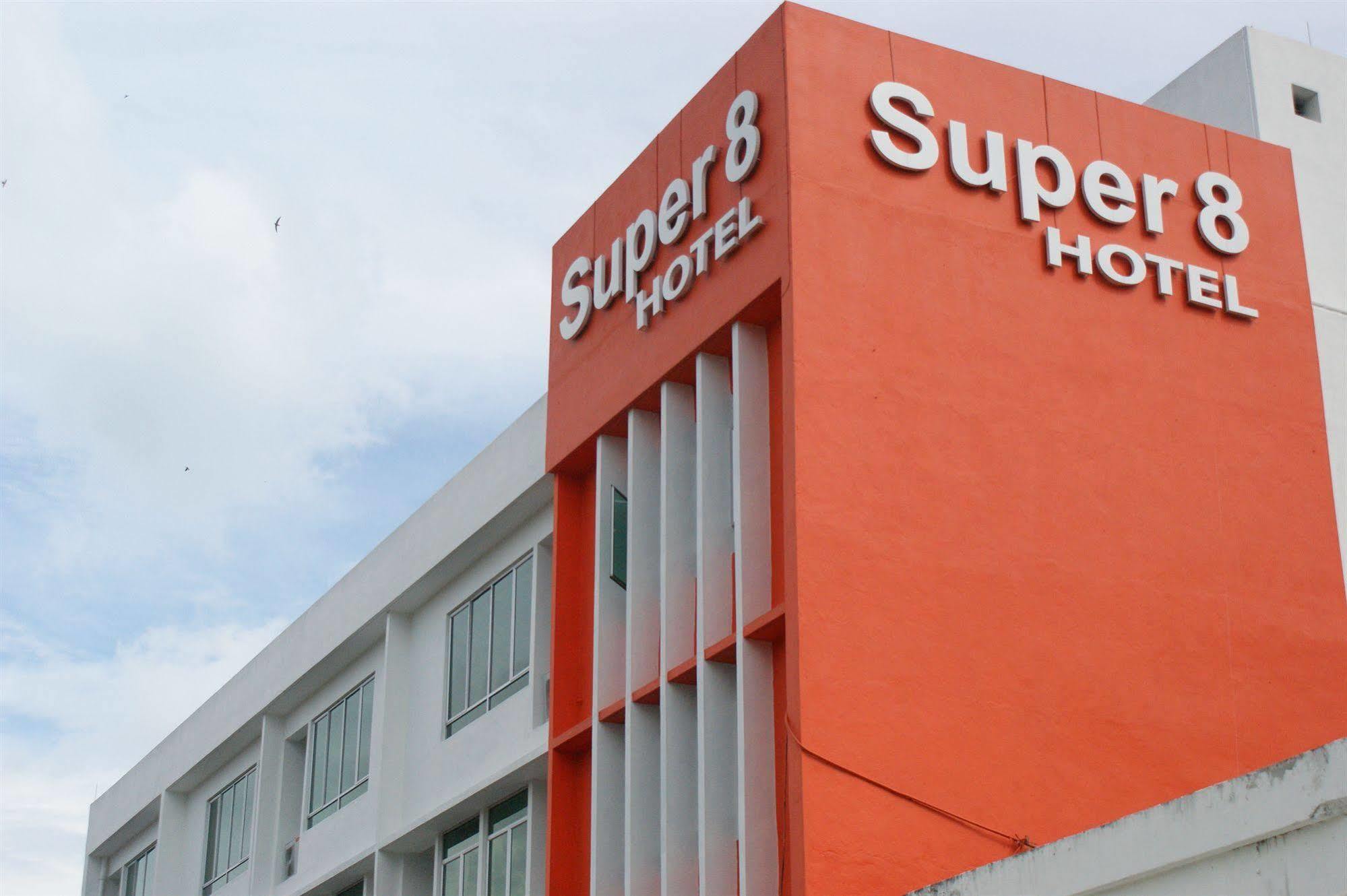 Super 8 Hotel @ Georgetown Exterior photo